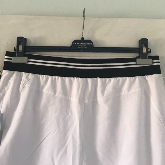 Tee Time White Golf Skort (NWT) - Picture 4 of 8